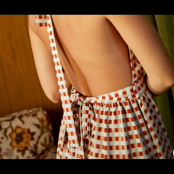 Dress long backless, light in 100% poly, summer dress, halter closeup, NewTag - Picture 4 of 4